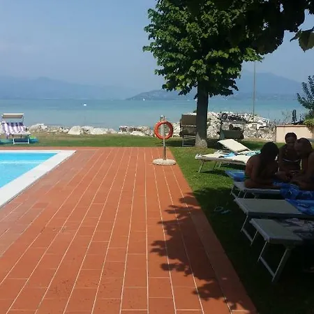 Laguna *
